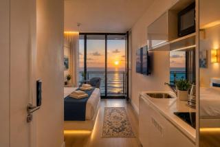 Seaside Studio at Orbi City - 7