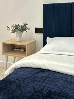 minimalistic blue apartments рядом Aport Mall East - 7