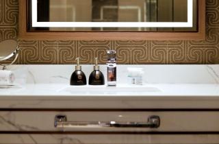 Luxury 2BR Residence with Private Pool & Stunning Lagoon Views - Laguna Phuket - 3