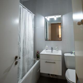 Solvera 3 Bedroom Sea View Apartment with Pool Near Limassol Beach - 8