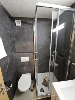 Kehr Apartment - Aare Jungfrau AG - 9