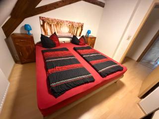 stilvolle Dachgeschoss-Wohnung in Top-Lage - 1