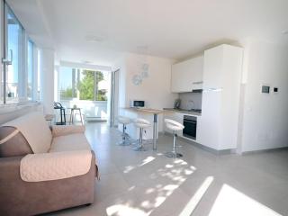 SIT Holiday Homes - 8