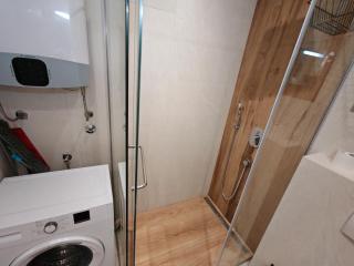Solis Apartment & Free Garage Parking - 1