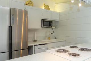 Authentic Near Beach House - Sleeps 16 - 5 Bedr - 9