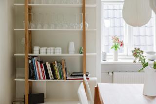 Lovely Spacious Apartment By The Lakes - 2