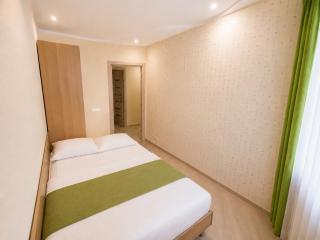 Luxury 3 Rooms Apartments in Center by Green House - 9