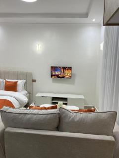 Rida Residences Studio Ruaka Near Two Rivers - 6
