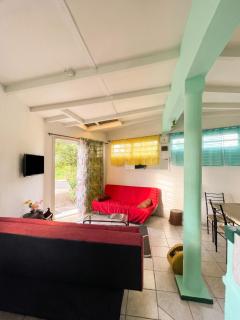 Maison confortable à Baie-Mahault avec climatisation - 2
