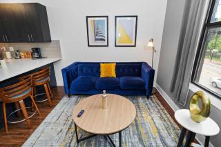 Cozy Chicago Smoke Ok 3BR Suite Near McCormick - 9