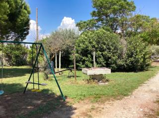Maison conviviale avec jardin à Saint-Nazaire-de-Pézan - 9