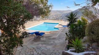 Charming House in Paros, 90 m² with Shared Pool - 9