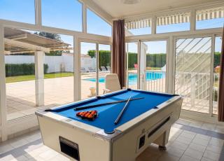 Villa spacieuse et élégante à Meynes avec piscine privée - 4