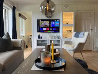 Luxury Norwegian Mountain View Apartment - Balcony - 6