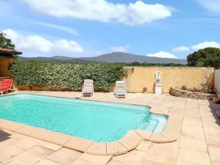 Maison avec piscine privée à Caromb, idéale pour famille - 0