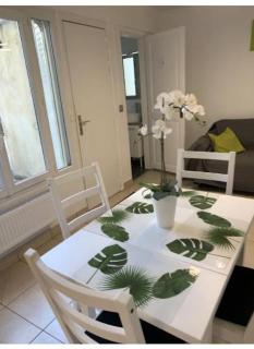 Maison accueillante à La Courneuve avec jardin clôturé - 8
