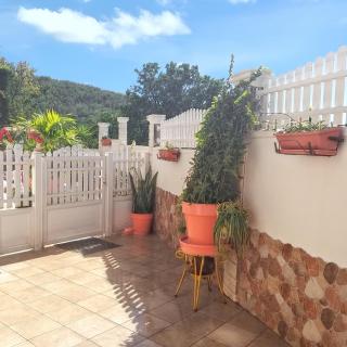 Studio de charme à Bouillante, 100 m², vue sur mer et montagnes - 6