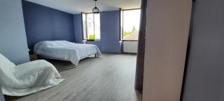 Maison accueillante à Saint-Amand-en-Puisaye avec jardin - 4