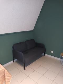 Modern studio in Saint-Nicolas, 35m², city view, parking - 4