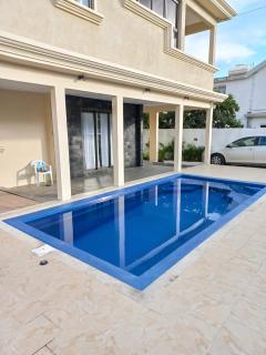 Apartment with Private Pool in Flic en Flac - 250 m² - 8