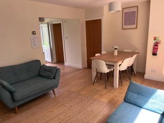 Flaxman Avenue - Lovely 4 bed home, 5 mins drive to York City Centre, Free superfast Wi-fi, Free on-street parking - 7