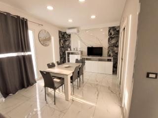 Charming House in Noto + Jacuzzi - Noto - 7