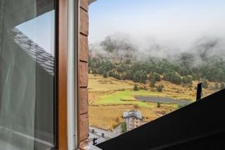 Modern studio in Arinsal of 40 m² with mountain view - 1