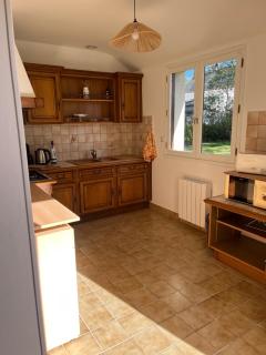 Petite maison, à 3km de la mer, sur grand jardin clos - 8