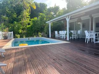 Villa spacieuse avec piscine au Gosier - Vue sur mer - 7