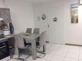 Maison avec piscine au Port 52 m² calme et agréable - 7