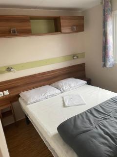 Bungalow charmant à Argences-en-Aubrac avec piscine partagée - 8