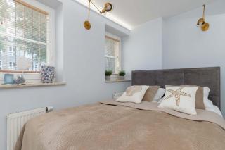 Spacious Apartment in the Heart of Gdańsk with 2 Bedrooms by Noclegi Renters - 2