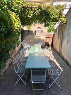 Maison authentique à Montfrin avec terrasse, Air conditionné. - 8