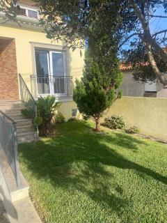 Welcoming house with terrace and garden in Barra de Mira - 3