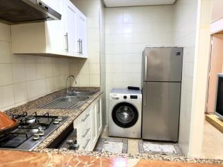 Elegant Marina 2BR Apt - 3