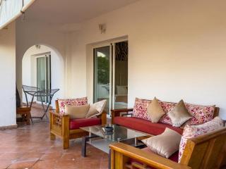 Elegant Marina 2BR Apt - 6