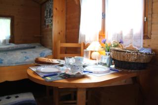 Charming Caravan Near Hamois with Garden - 8