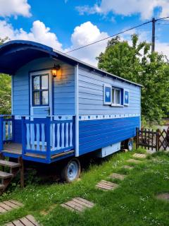 Charming Caravan Near Hamois with Garden - 2