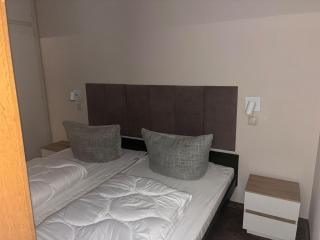 Apartment 231 - 2