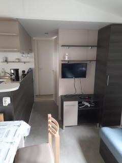 Bungalow charmant au cœur de Les Mathes avec piscine partagée - 1