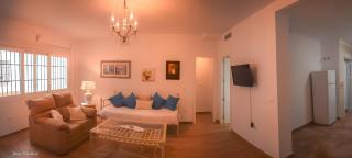 Modern Apartment in Peñaflor with Air Conditioning - 85 m² - 9