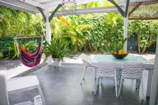 Charmante maison avec jacuzzi à Saint-François - 1