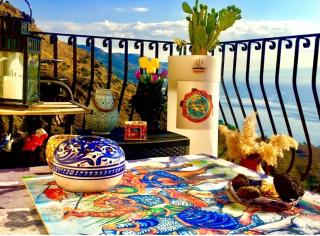 Spacious apartment in Taormina with sea view and balconies - 5