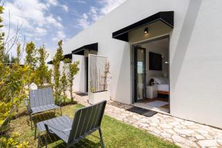 Penedo Escape Sea Suites - 1