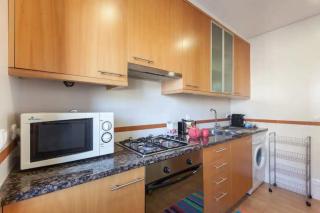 Comfortable House in Moledo with Sea View and Parking - 3