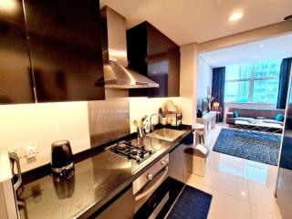 SUNRISE HOMES - Large Spacious Studio in Business Bay - 2