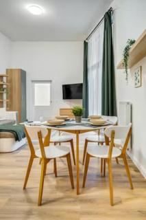 dFive AA Apartment at Oktogon - 6