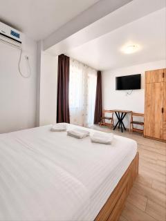 Harmony Rooms & Studios - 7