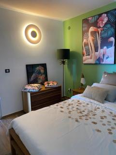 Appartement vue mer avec piscine privée à La Trinité, 98m² - La Trinité - 3