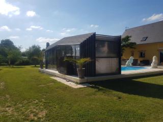 Villa élégante à Saint Clair-d'Arcey avec piscine privée - 7